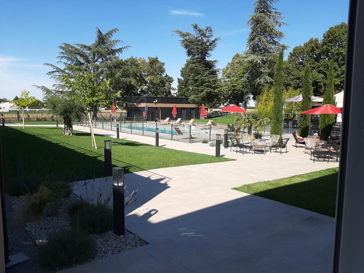 Logis Hotel Relais Saint Jacques - Chateauroux Déols Exterior photo